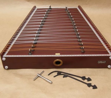 معرفی انواع سنتور و برندهای معروف آن