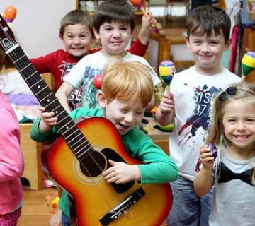 یادگیری موسیقی در سنین پایین